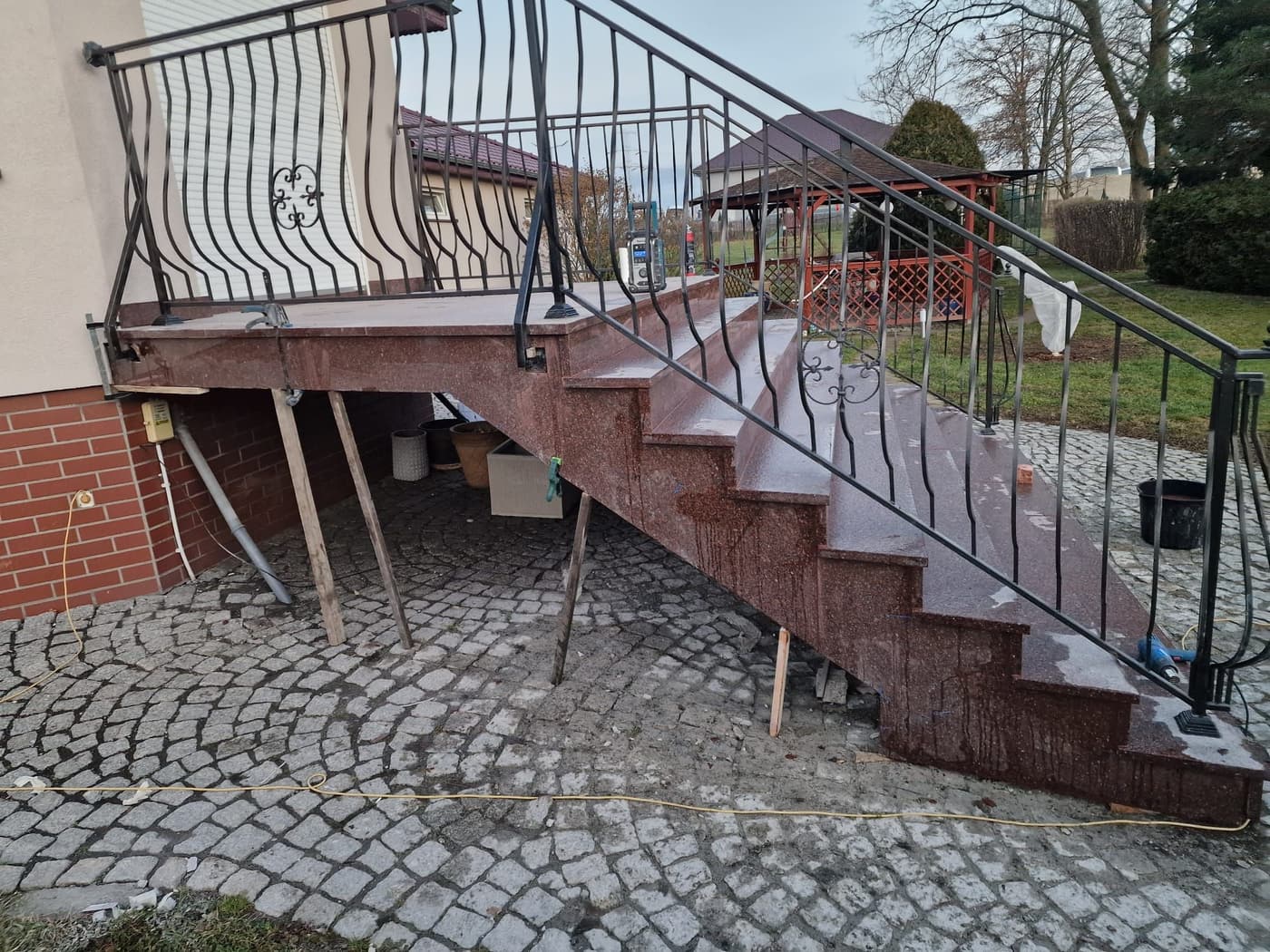 Žulové schody — realizace Polonia Granit č. 9
