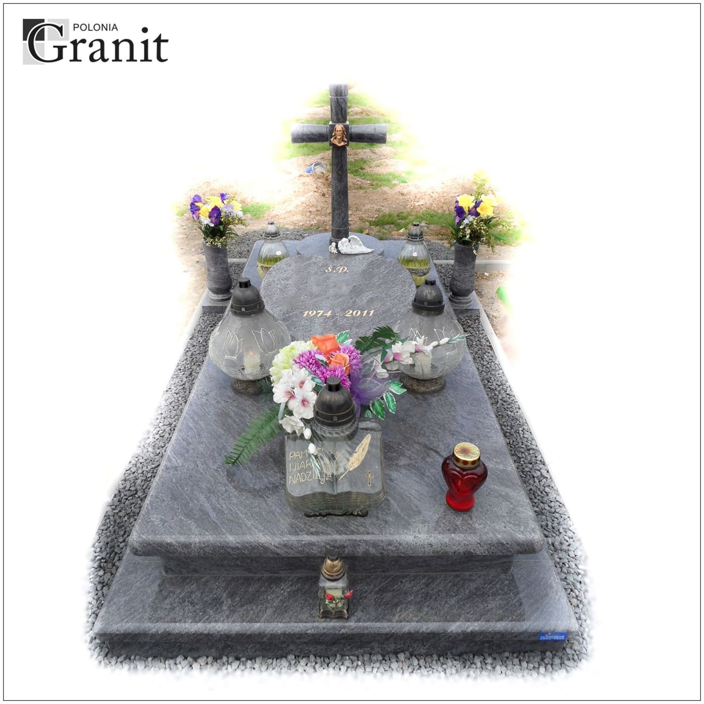 Nagrobki ukośne — realizacja Polonia Granit nr 7