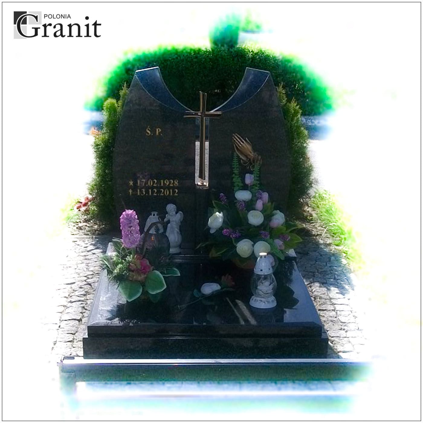 Nagrobki urnowe — realizacja Polonia Granit nr 28